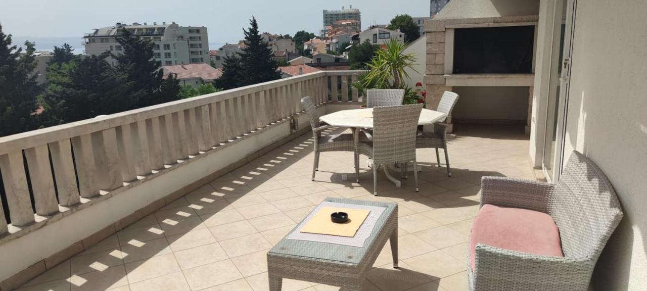 Happy Basset Terrace Apartment Makarska Exterior photo
